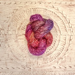 Fyberspates Faery Wings 4ply peony